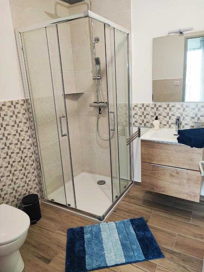 Chambre 2 Vue Lac Av Piscine Prunières Exteriér fotografie
